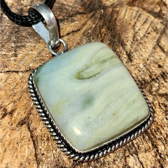 Green Larsonite Pendant 1 1/2” - Picture 2 of 8